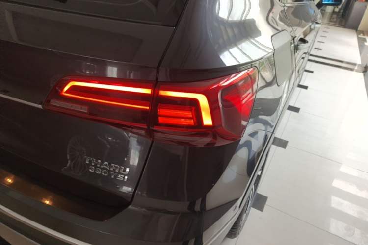 Used Volkswagen Tharu 2019 280TSI Two-Wheel Drive Flagship Edition China V Standard Right Rear Taillight