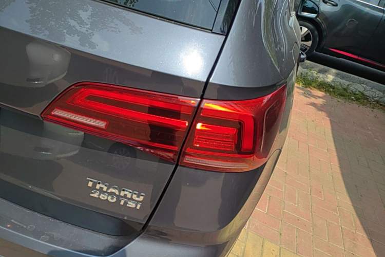 Used Volkswagen Tharu 2019 280TSI Two-Wheel Drive Luxury Version China VI Standard Right Rear Taillight