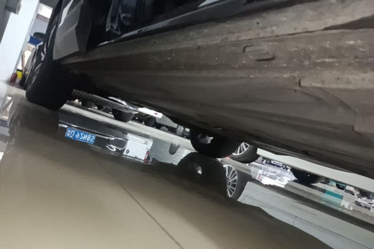 Used Volkswagen Tharu 2019 330TSI Four-Wheel Drive Flagship Model China VI Standard Right Side Sill