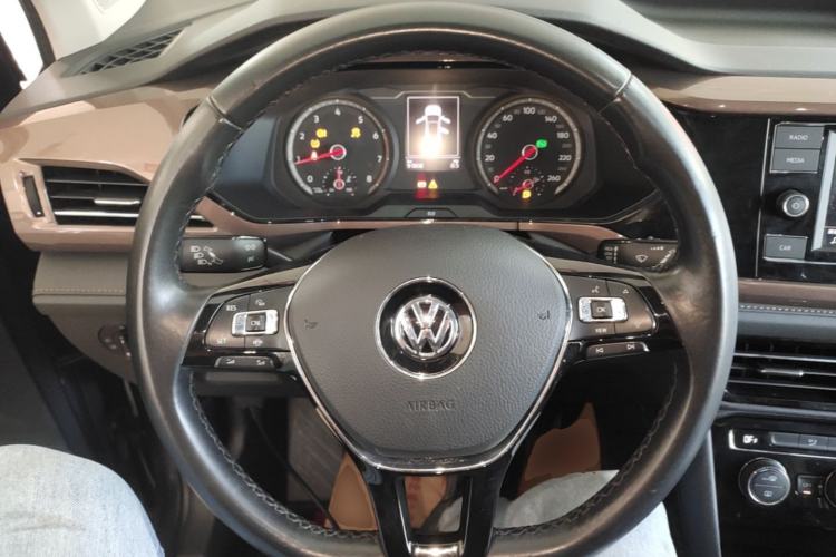 Used Volkswagen Tharu 2019 280TSI Two-Wheel Drive Comfort Edition China VI Standard Steering Wheel