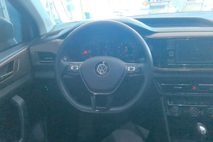 Used Volkswagen Tharu 2019 280TSI Two-Wheel Drive Comfort Edition China V Standard Steering Wheel