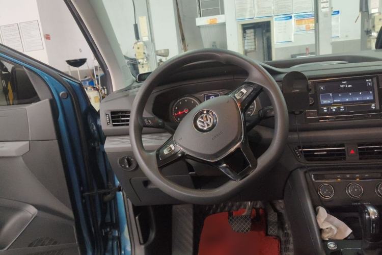 Used Volkswagen Tharu 2019 280TSI Two-Wheel Drive Trend Edition China VI Standard Steering Wheel