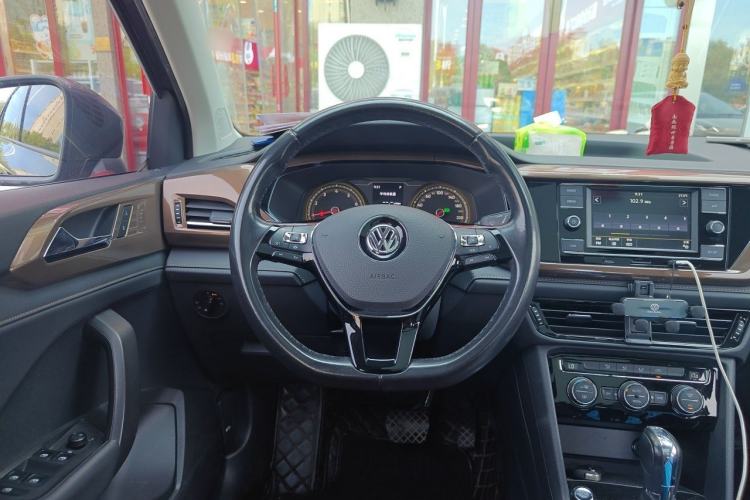 Used Volkswagen Tharu 2019 280TSI Two-Wheel Drive Comfort Edition China VI Standard Steering Wheel