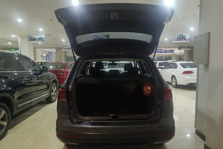 Used Volkswagen Tharu 2019 280TSI Two-Wheel Drive Comfort Edition China VI Standard Trunk