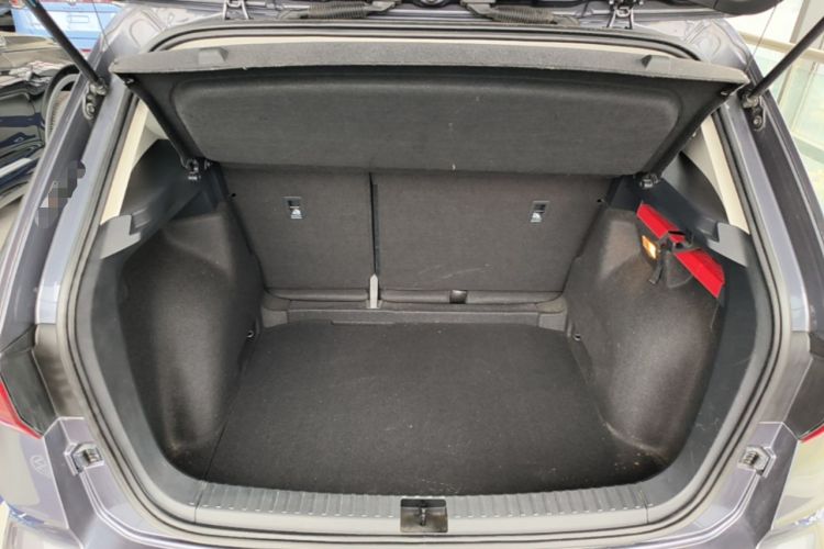 Used Volkswagen Tharu 2019 280TSI Two-Wheel Drive Luxury Version China VI Standard Trunk