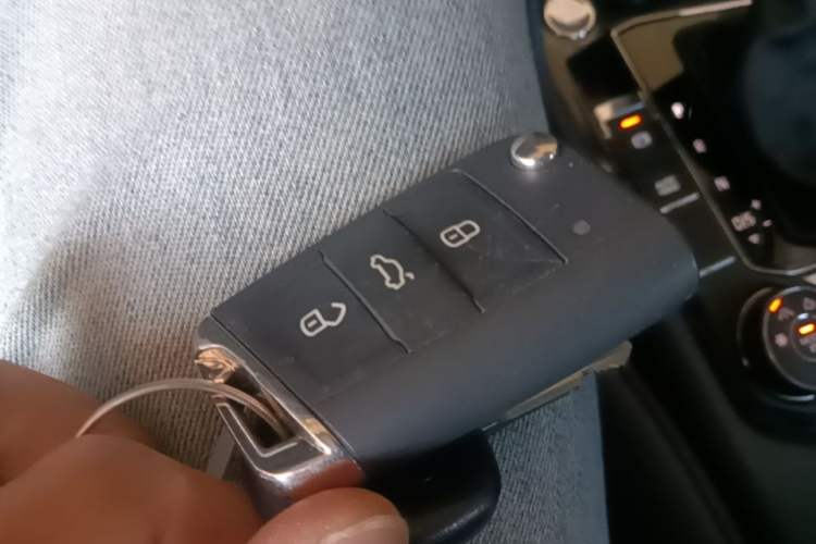 Used Volkswagen Tharu 2019 330TSI Four-Wheel Drive Flagship Model China VI Standard Vehicle Key