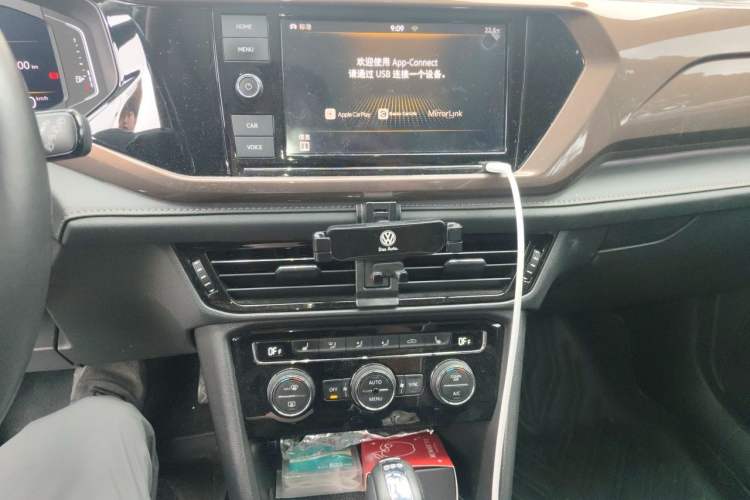 Used Volkswagen Tharu 2019 280TSI Two-Wheel Drive Flagship Version China VI Standard Audio And AC Panel