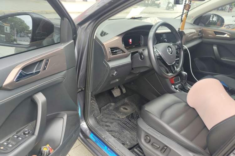 Used Volkswagen Tharu 2019 280TSI Two-Wheel Drive Flagship Version China VI Standard Driver Seat