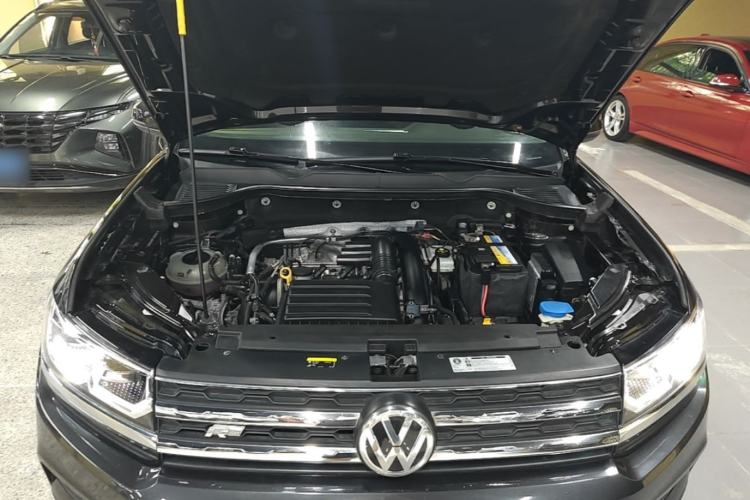 Used Volkswagen Tharu 2019 280TSI Two-Wheel Drive Flagship Edition China V Standard Engine Bay