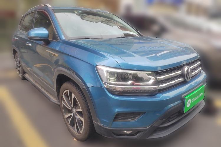 Used Volkswagen Tharu 2019 280TSI Two-Wheel Drive Luxury Edition China V Standard Front Right 45 Deg