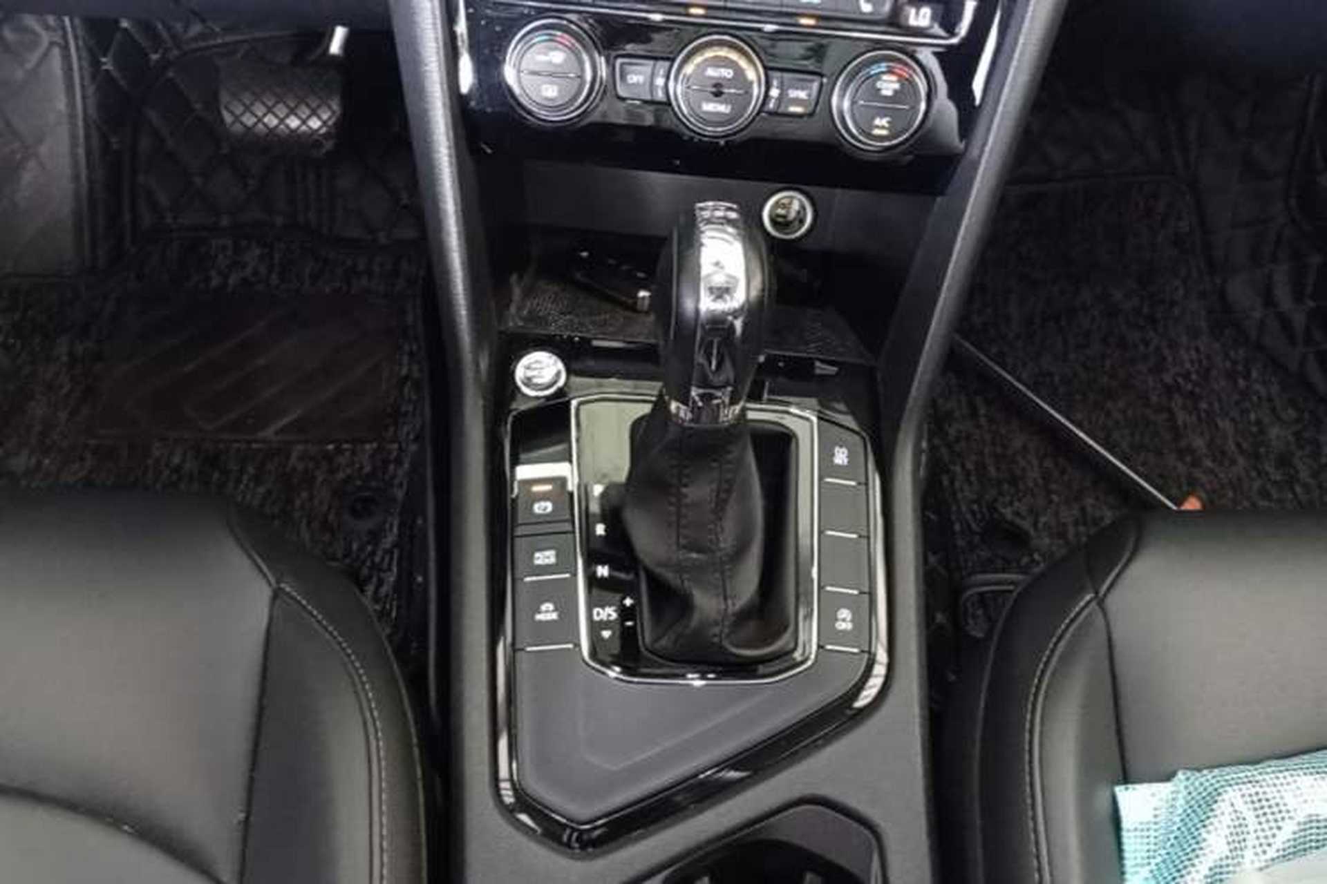 Used Volkswagen Tharu 2019 330TSI Four-Wheel Drive Luxury Edition China VI Standard Gear Lever