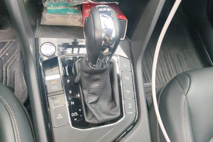 Used Volkswagen Tharu 2019 280TSI Two-Wheel Drive Flagship Version China VI Standard Gear Lever