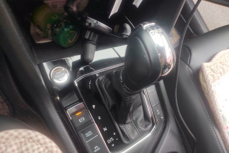Used Volkswagen Tharu 2019 280TSI Two-Wheel Drive Luxury Edition China V Standard Gear Lever