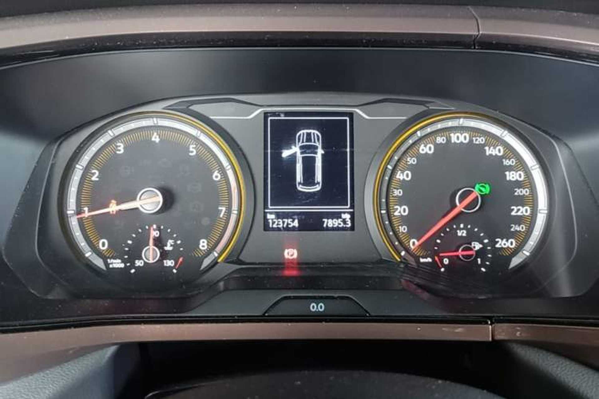 Used Volkswagen Tharu 2019 330TSI Four-Wheel Drive Luxury Edition China VI Standard Instrument Cluster