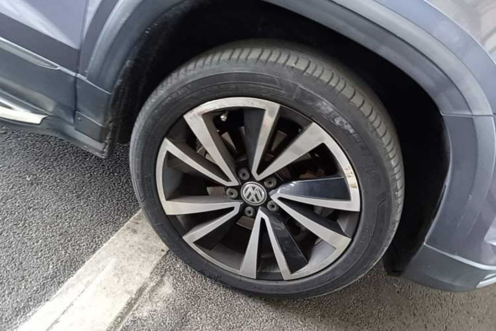 Used Volkswagen Tharu 2019 330TSI Four-Wheel Drive Luxury Edition China VI Standard Right Front Wheel Hub