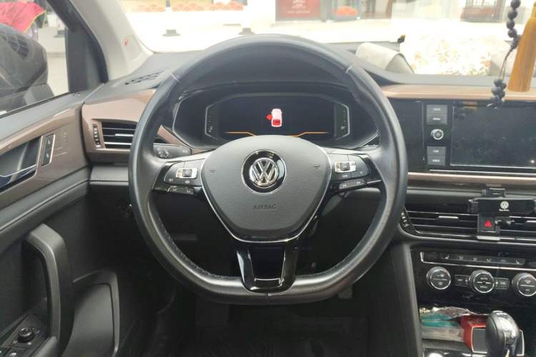 Used Volkswagen Tharu 2019 280TSI Two-Wheel Drive Flagship Version China VI Standard Steering Wheel