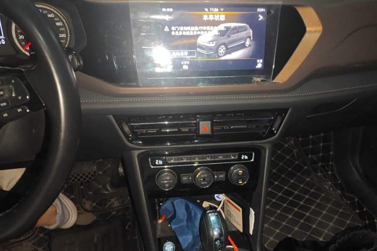 Used Volkswagen Tharu 2019 330TSI Four-Wheel Drive Luxury Edition China VI Standard Audio And AC Panel