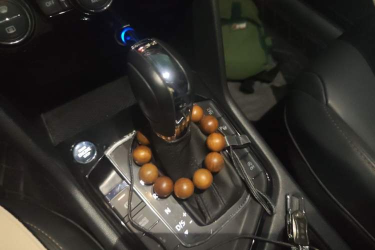 Used Volkswagen Tharu 2019 280TSI Two-Wheel Drive Flagship Version China VI Standard Gear Lever
