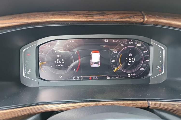 Used Volkswagen Tharu 2019 330TSI Four-Wheel Drive Flagship Model China VI Standard Instrument Cluster