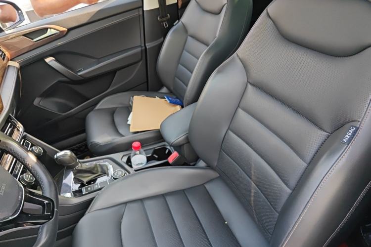 Used Volkswagen Tharu 2019 330TSI Four-Wheel Drive Flagship Model China VI Standard Left Front Seat