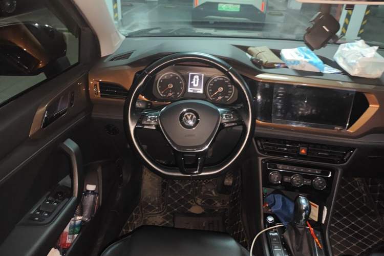 Used Volkswagen Tharu 2019 330TSI Four-Wheel Drive Luxury Edition China VI Standard Steering Wheel
