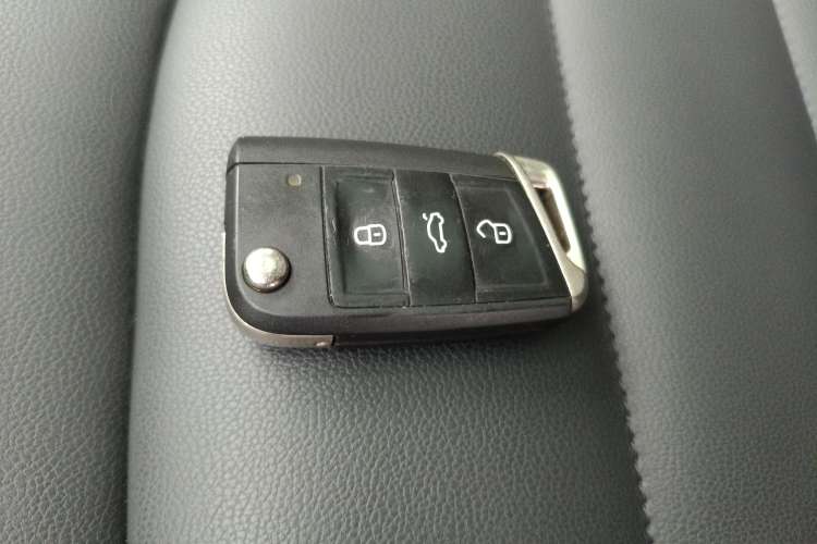 Used Volkswagen Tharu 2019 280TSI Two-Wheel Drive Comfort Edition China V Standard Vehicle Key