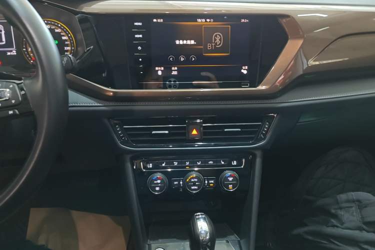 Used Volkswagen Tharu 2019 280TSI Two-Wheel Drive Luxury Version China VI Standard Audio And AC Panel