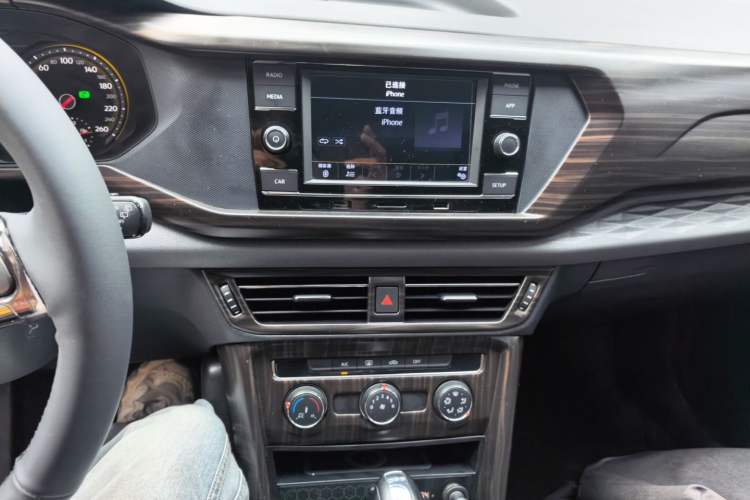 Used Volkswagen Tharu 2019 280TSI Two-Wheel Drive Trend Edition China VI Standard Audio And AC Panel