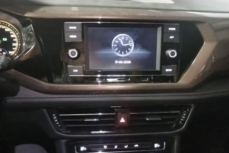 Used Volkswagen Tharu 2019 280TSI Two-Wheel Drive Comfort Edition China VI Standard Audio And AC Panel