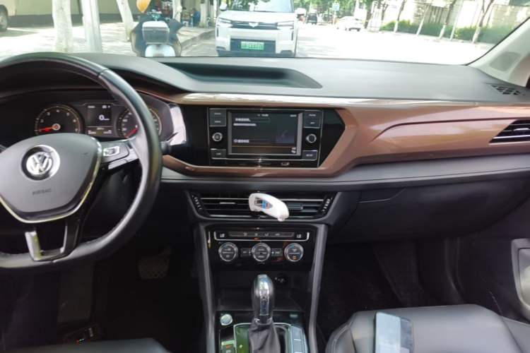 Used Volkswagen Tharu 2019 280TSI Two-Wheel Drive Comfort Edition China V Standard Audio And AC Panel