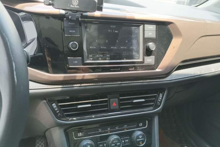 Used Volkswagen Tharu 2019 280TSI Two-Wheel Drive Comfort Edition China V Standard Audio And AC Panel