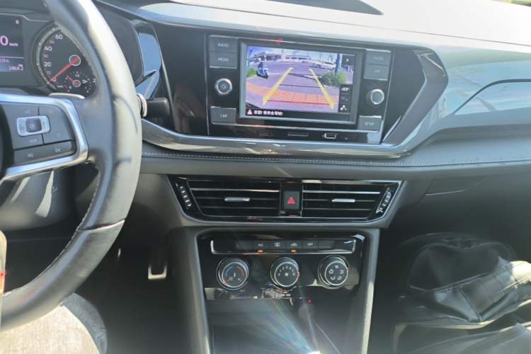 Used Volkswagen Tharu 2019 280TSI Two-Wheel Drive R-Line China V Standard Audio And AC Panel