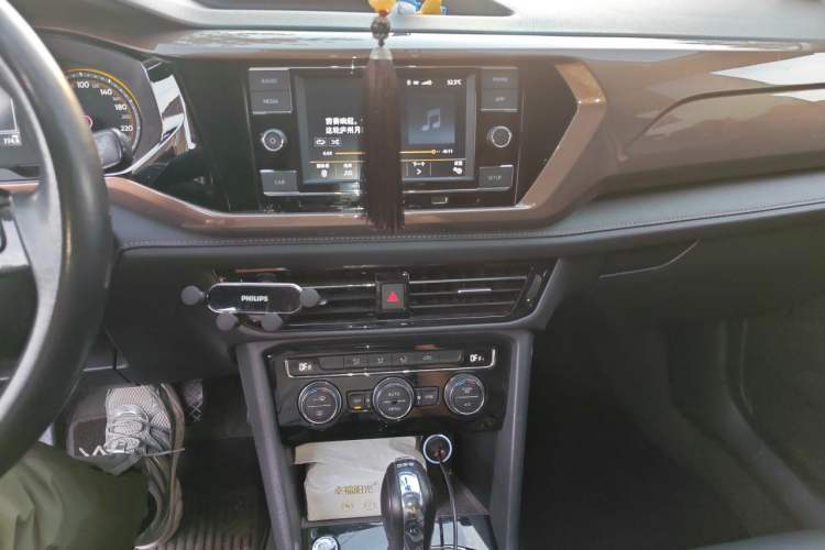 Used Volkswagen Tharu 2019 280TSI Two-Wheel Drive Comfort Edition China VI Standard Audio And AC Panel