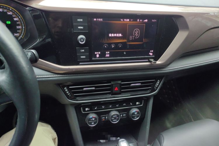 Used Volkswagen Tharu 2019 280TSI Two-Wheel Drive Luxury Version China VI Standard Audio And AC Panel