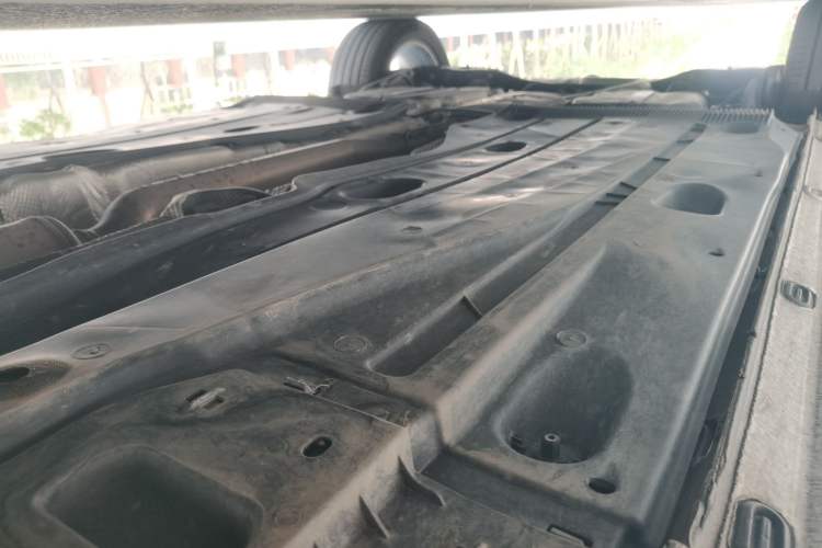 Used Volkswagen Tharu 2019 330TSI Four-Wheel Drive Flagship Model China VI Standard Chassis Front Right