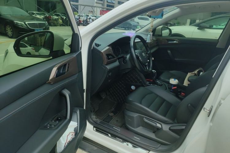 Used Volkswagen Tharu 2019 280TSI Two-Wheel Drive Comfort Edition China VI Standard Driver Seat