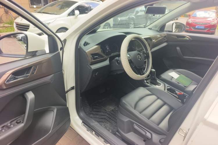 Used Volkswagen Tharu 2019 280TSI Two-Wheel Drive Comfort Edition China VI Standard Driver Seat