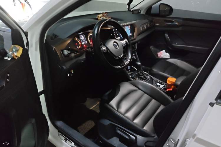 Used Volkswagen Tharu 2019 330TSI Four-Wheel Drive Luxury Edition China VI Standard Driver Seat