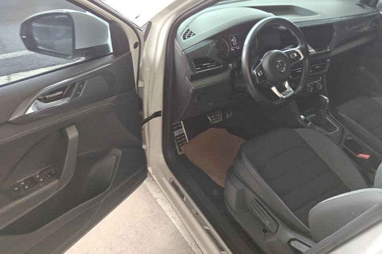 Used Volkswagen Tharu 2019 280TSI Two-Wheel Drive R-Line China VI Standard Driver Seat