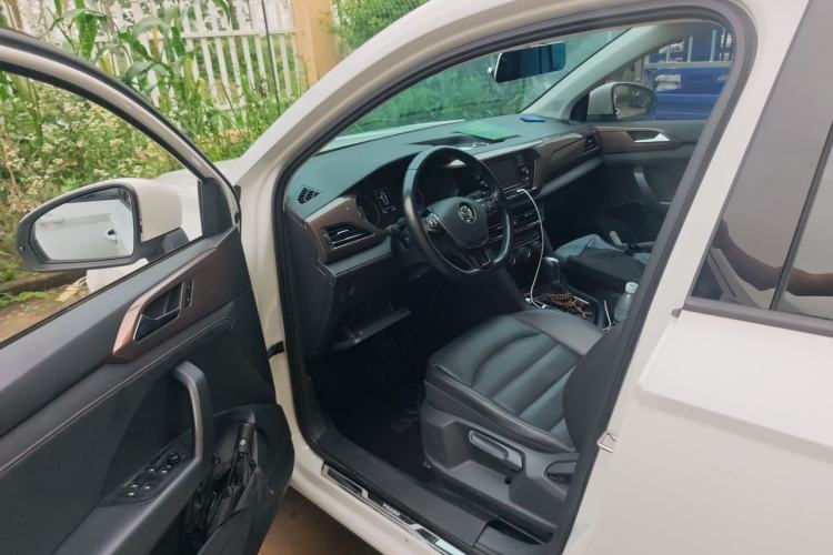 Used Volkswagen Tharu 2019 280TSI Two-Wheel Drive Comfort Edition China V Standard Driver Seat