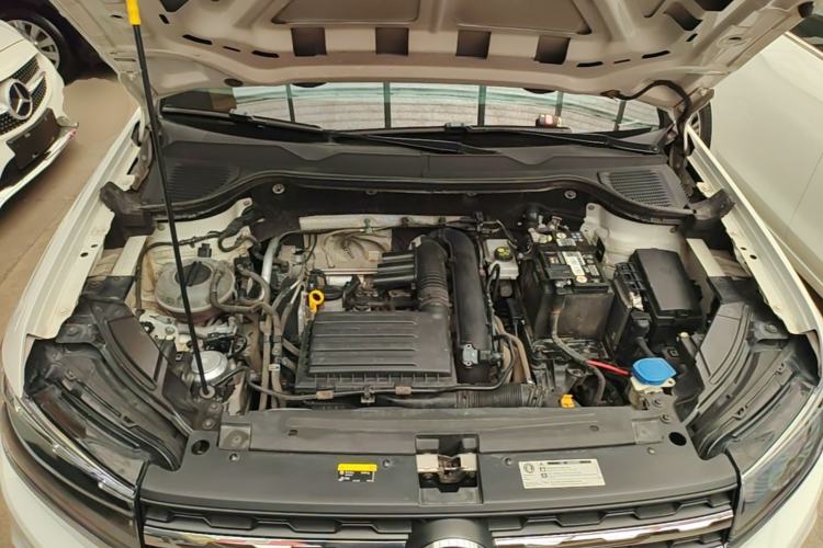 Used Volkswagen Tharu 2019 280TSI Two-Wheel Drive Trend Edition China VI Standard Engine Bay