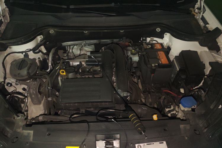 Used Volkswagen Tharu 2019 280TSI Two-Wheel Drive R-Line China V Standard Engine Bay