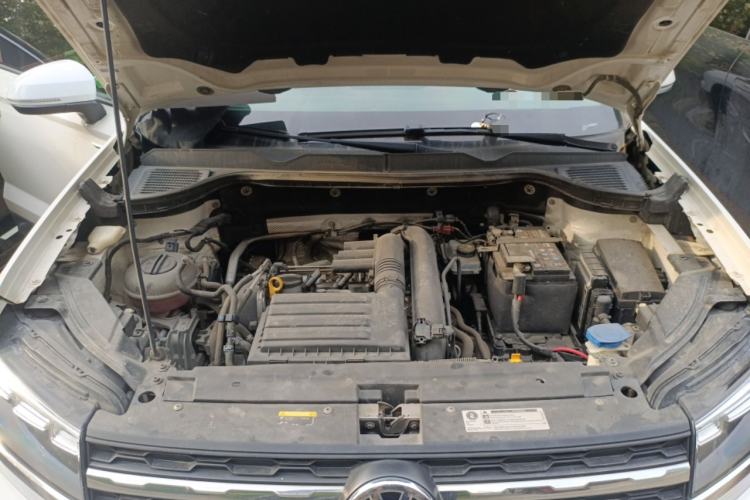 Used Volkswagen Tharu 2019 280TSI Two-Wheel-Drive Trend Edition China V Standard Engine Bay