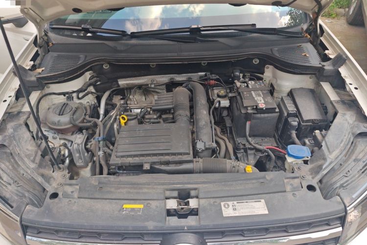 Used Volkswagen Tharu 2019 280TSI Two-Wheel-Drive Trend Edition China V Standard Engine Bay