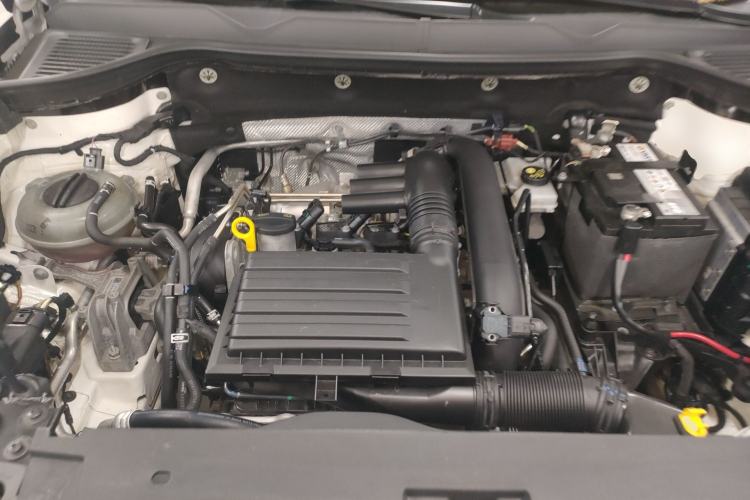 Used Volkswagen Tharu 2019 280TSI Two-Wheel-Drive Trend Edition China V Standard Engine Bay