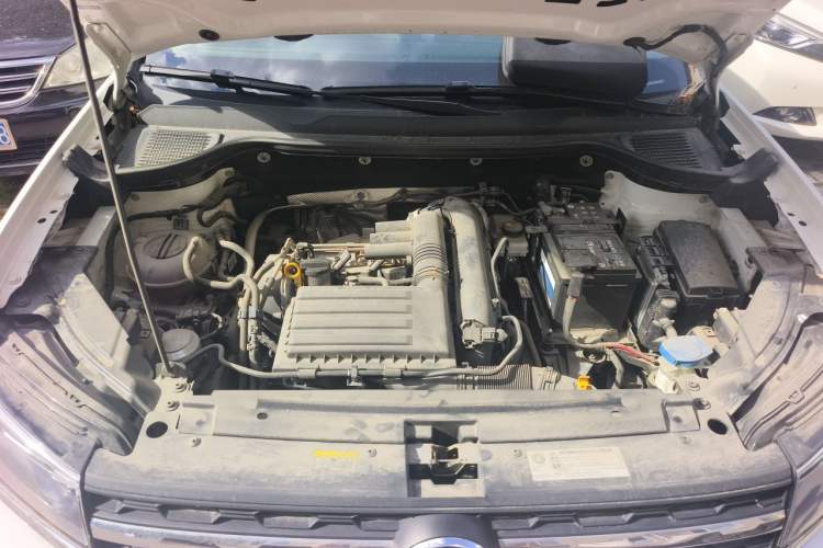 Used Volkswagen Tharu 2019 280TSI Two-Wheel Drive Comfort Edition China VI Standard Engine Bay