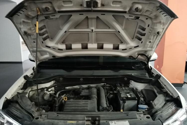 Used Volkswagen Tharu 2019 280TSI Two-Wheel Drive Comfort Edition China VI Standard Engine Bay