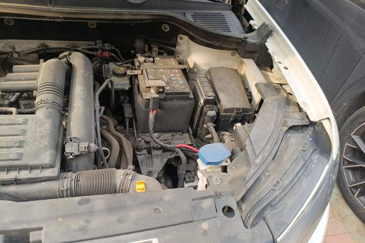 Used Volkswagen Tharu 2019 280TSI Two-Wheel-Drive Trend Edition China V Standard Engine Bay Left