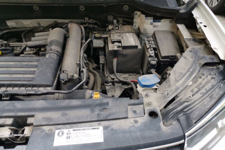 Used Volkswagen Tharu 2019 280TSI Two-Wheel Drive Luxury Version China VI Standard Engine Bay Left