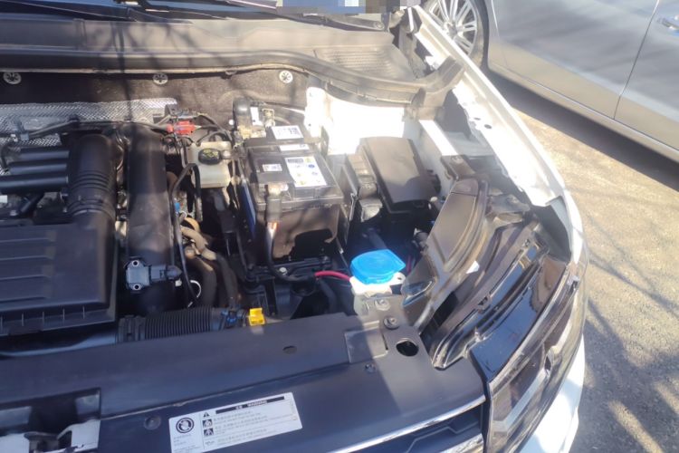 Used Volkswagen Tharu 2019 280TSI Two-Wheel Drive Luxury Version China VI Standard Engine Bay Left
